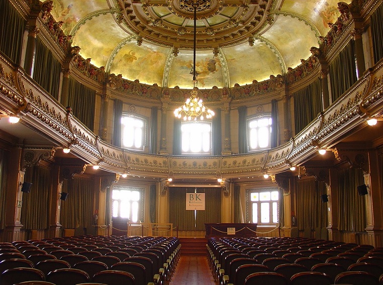 Bilbao Bideb Arrieta Kütüphanesi