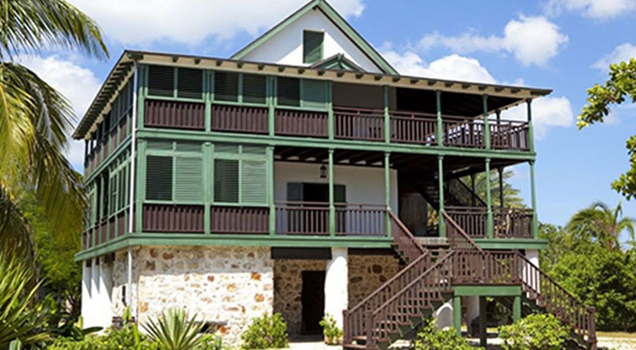 Pedro St James Kalesi